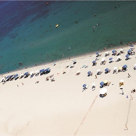 Hotel Platon Beach Олімпіакі-Акті Екстер'єр фото